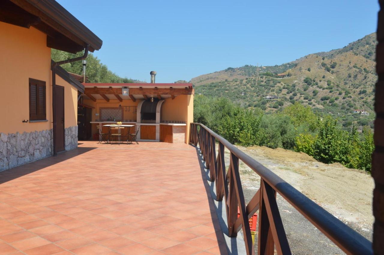 Villa Da Campo جيارديني ناكسوس المظهر الخارجي الصورة