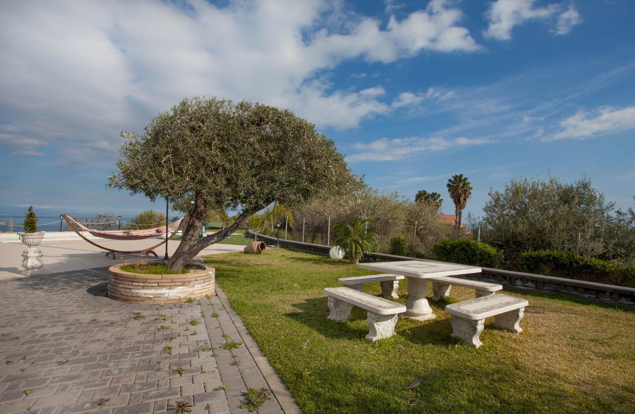 Villa Da Campo جيارديني ناكسوس المظهر الخارجي الصورة